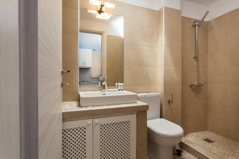 Elpiniki Luxury Apartments Nea Poteidaia Esterno foto