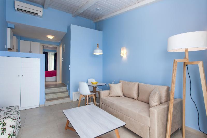 Elpiniki Luxury Apartments Nea Poteidaia Esterno foto